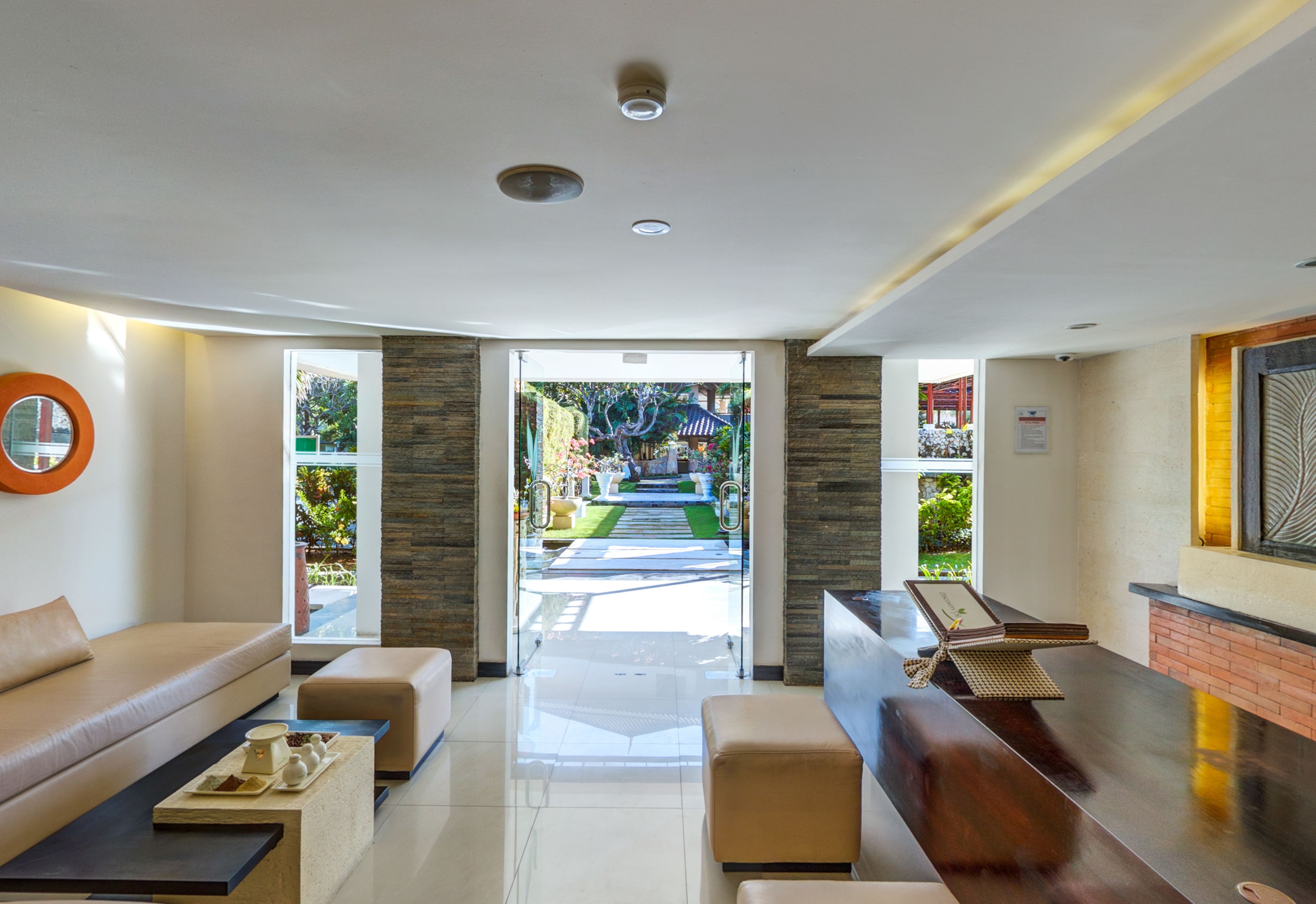Discovery Kartika Plaza
