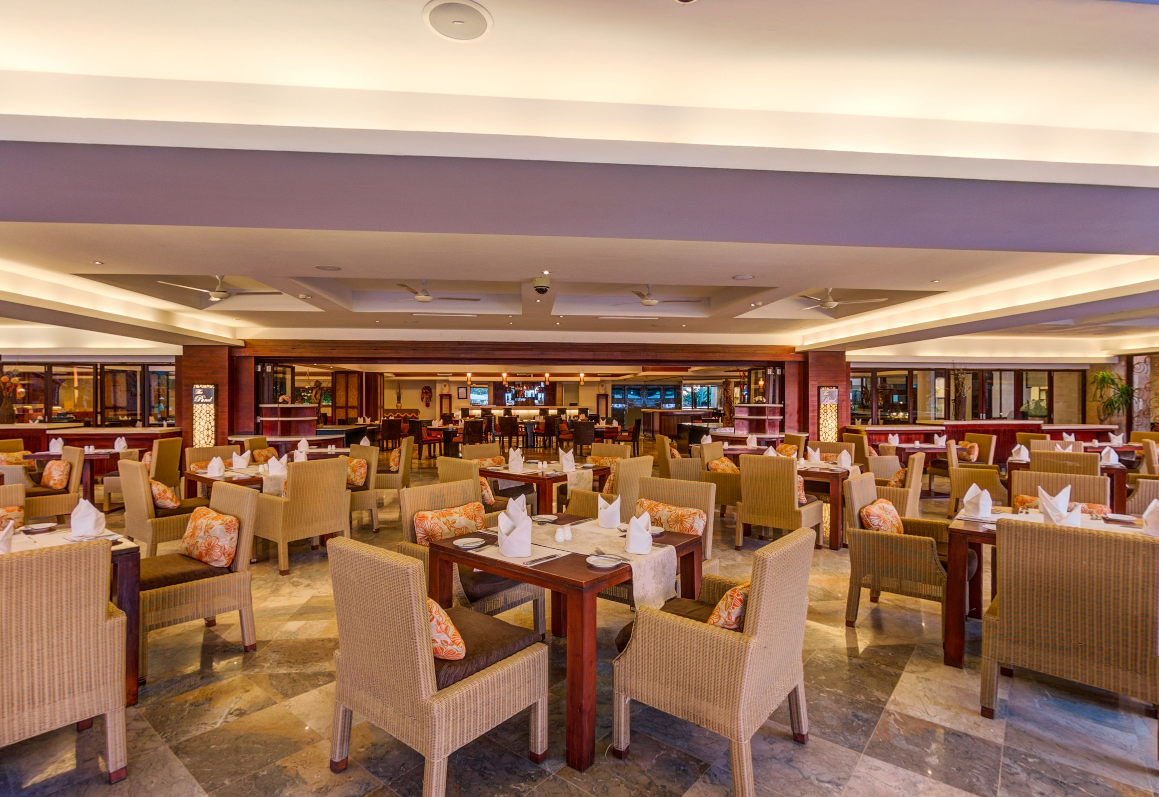 Discovery Kartika Plaza