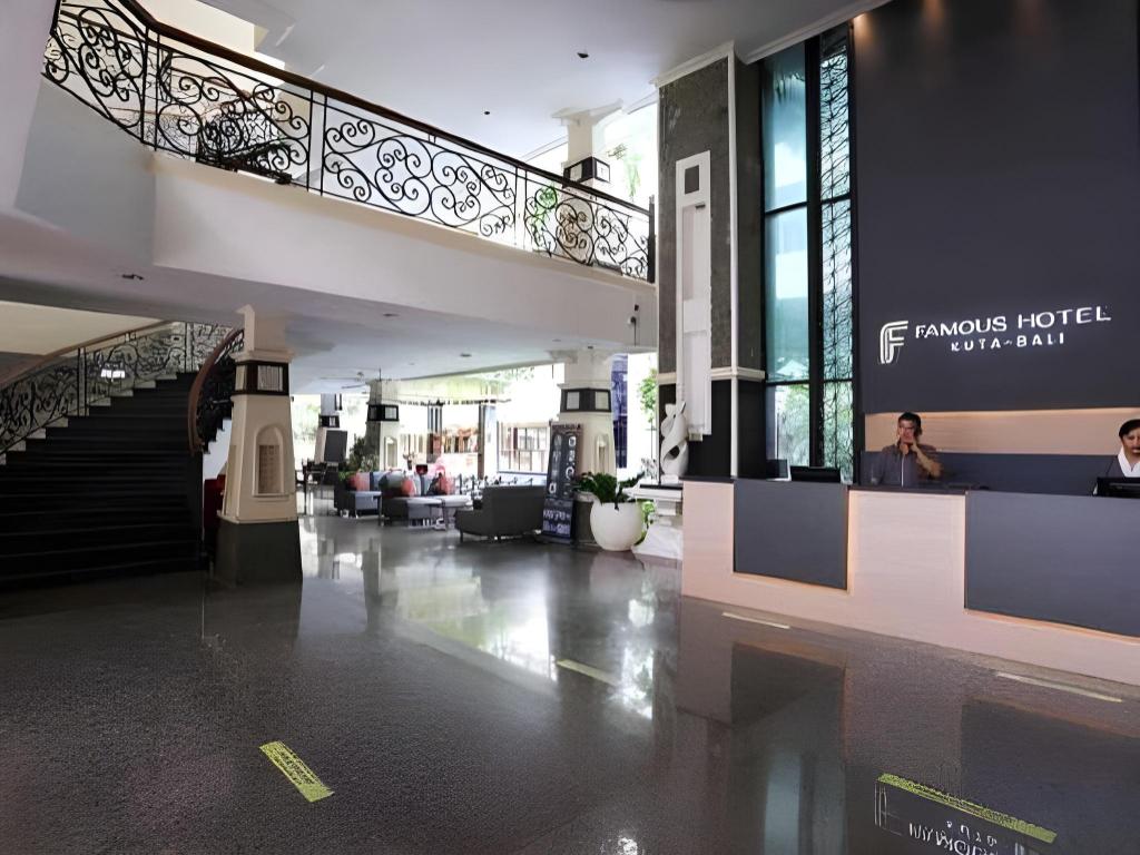 Famous Hotel Kuta
