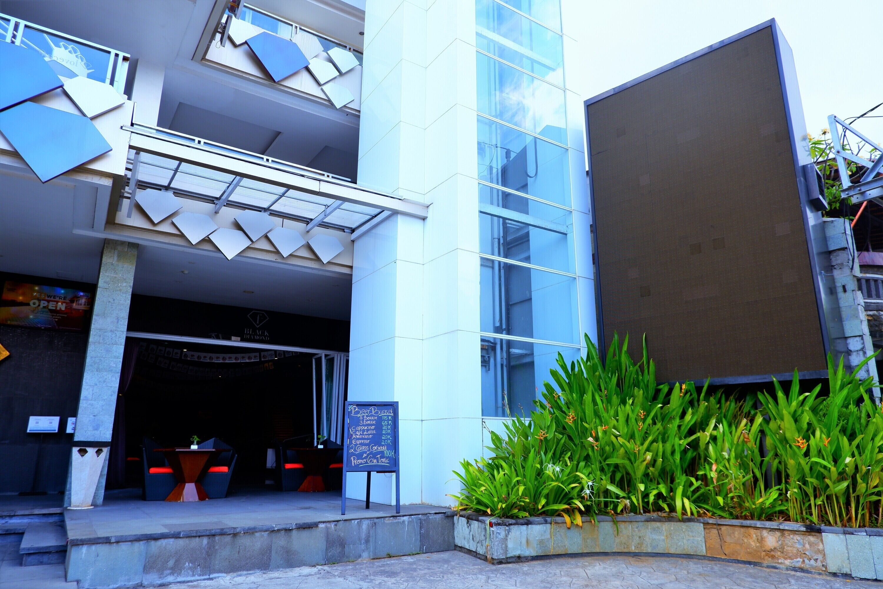 Fashion Hotel Legian