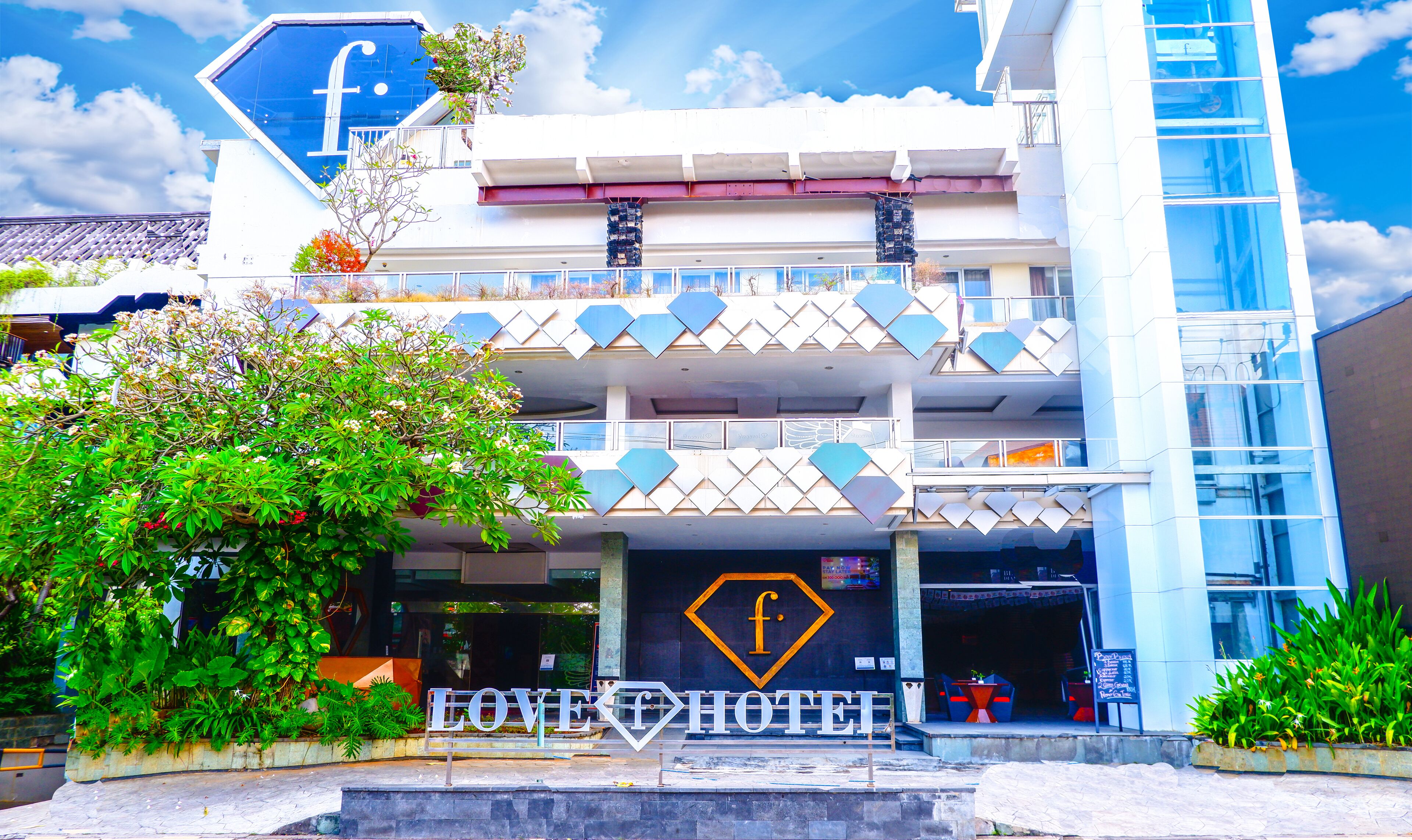 Fashion Hotel Legian