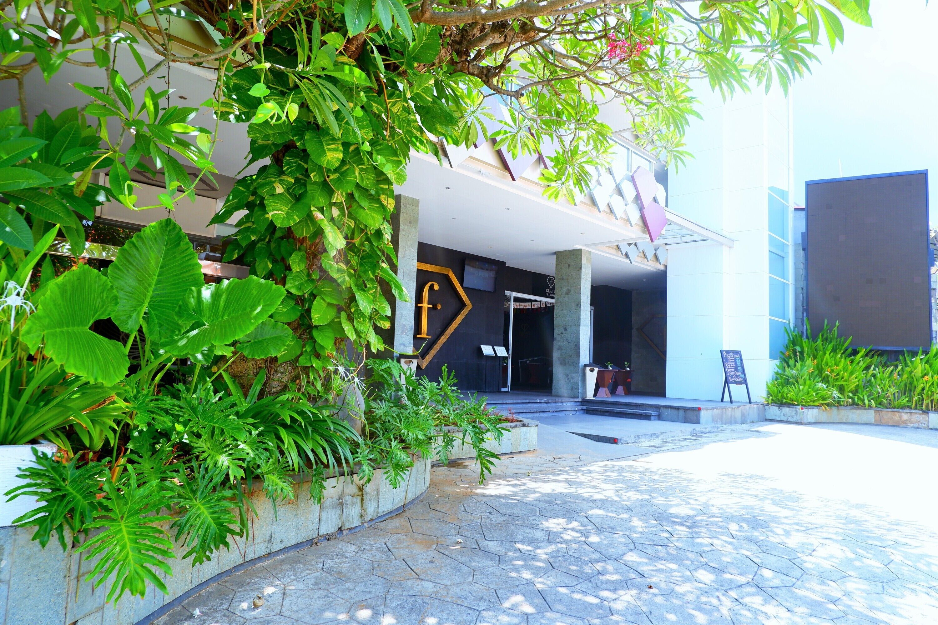 Fashion Hotel Legian