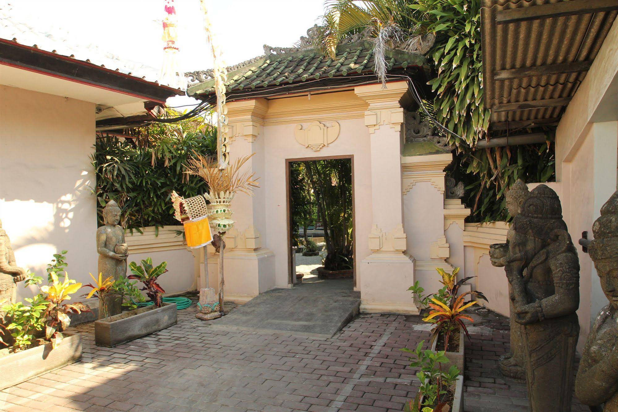 Fat Yogi Cottages