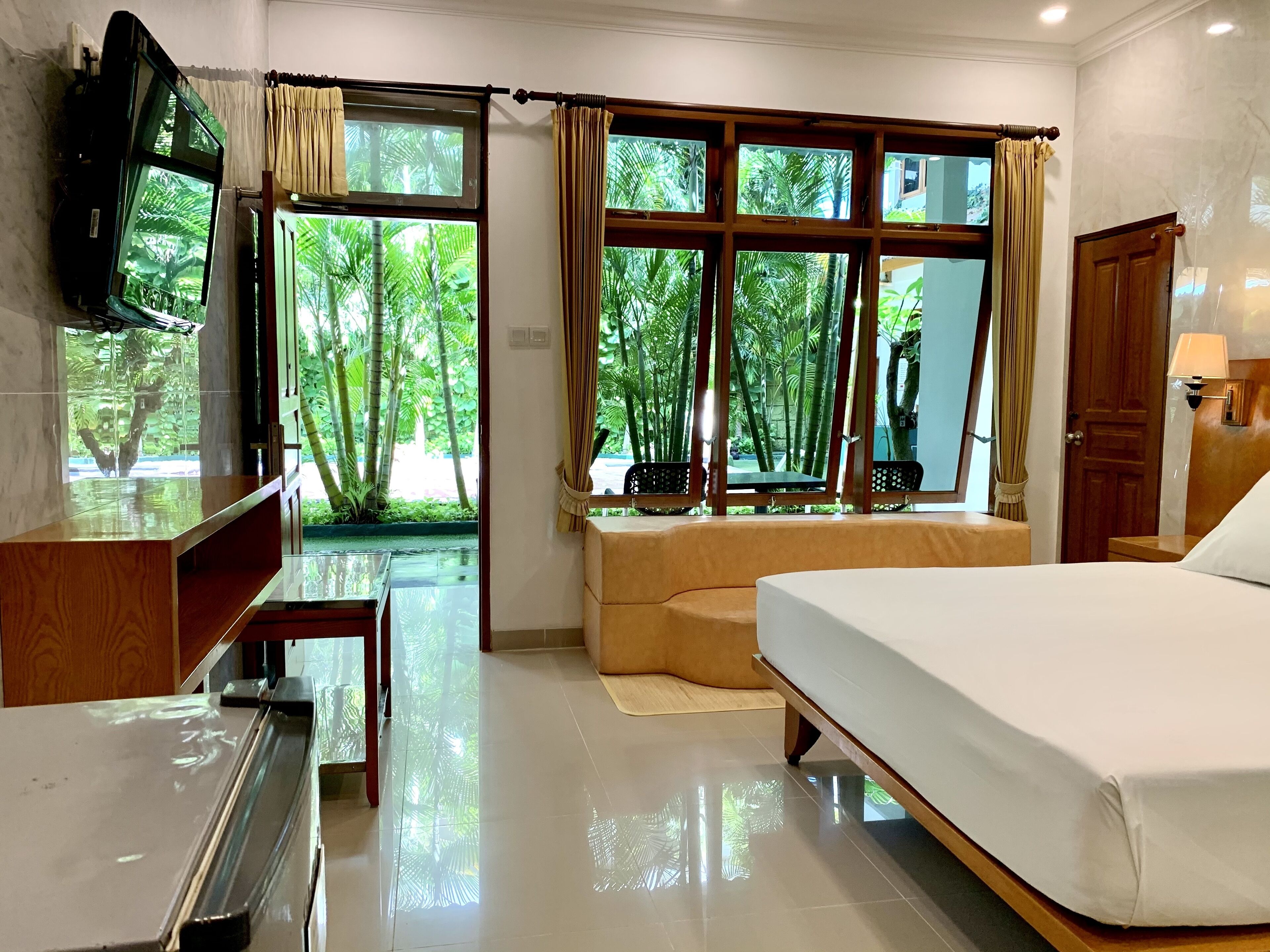 Febri's Hotel Bali