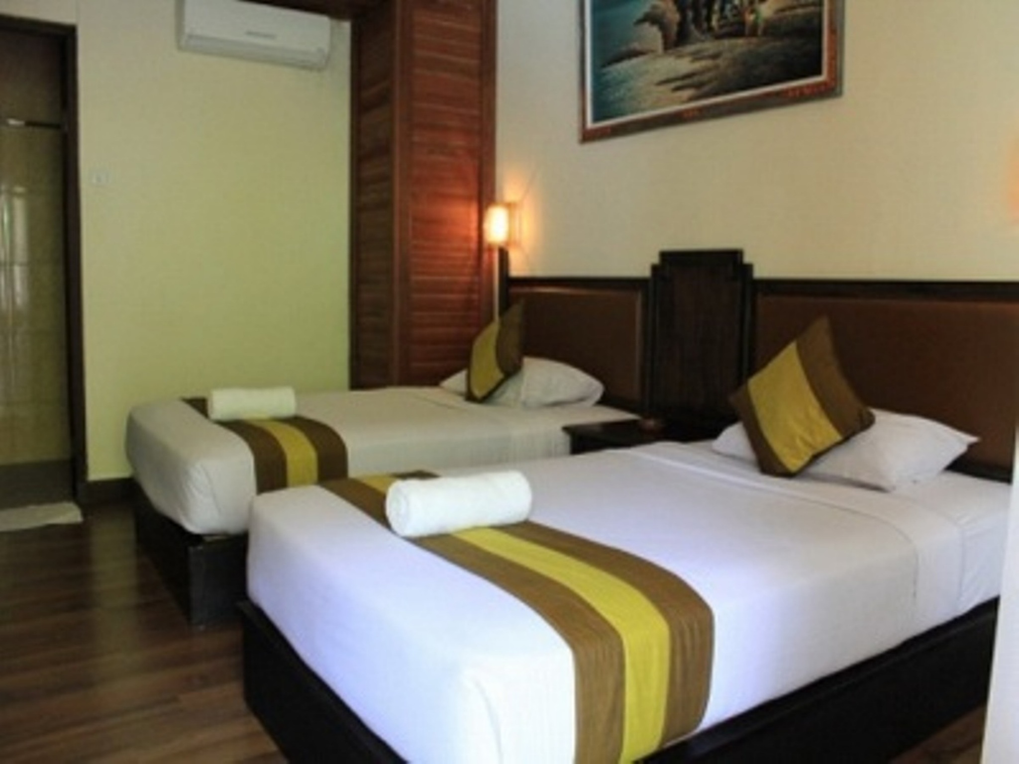 Hotel The Flora Kuta Bali
