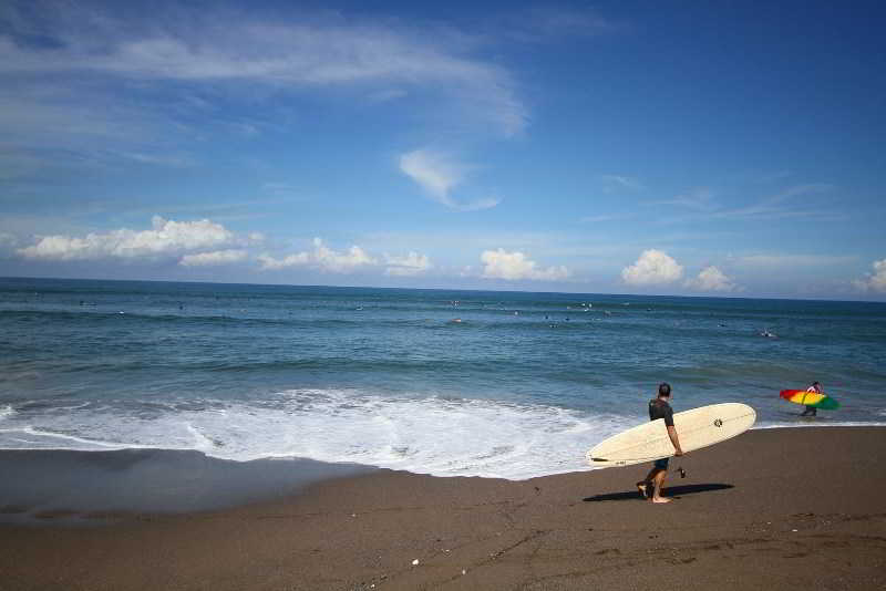 Frii Bali Echo Beach