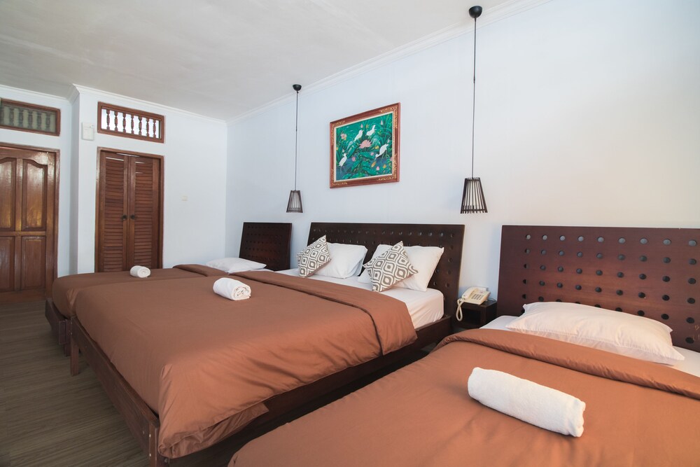 Gemini Star Hotel