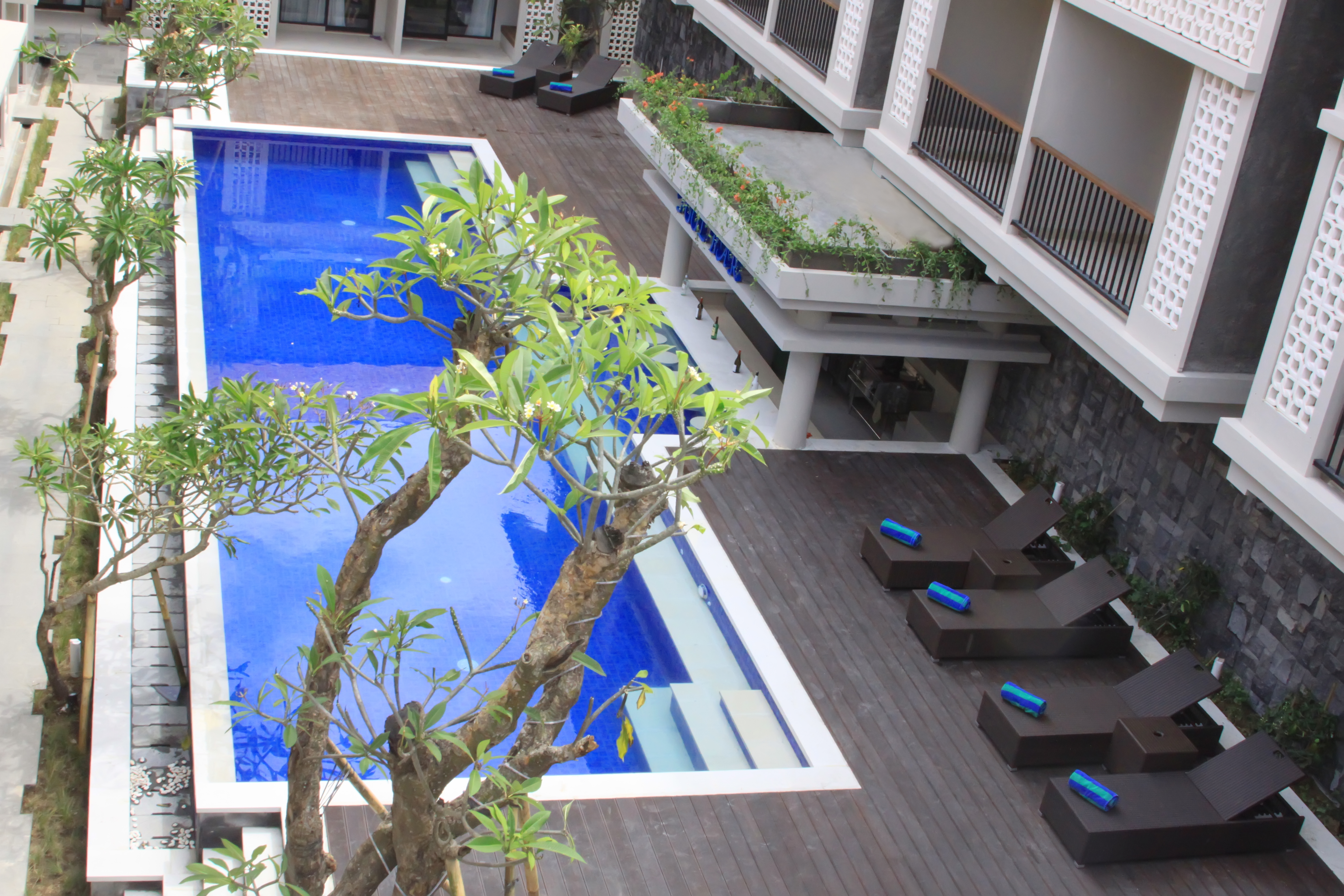 Grand Barong Resort