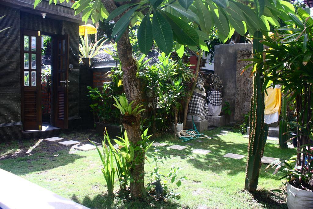 Grand Bimasena Hostel