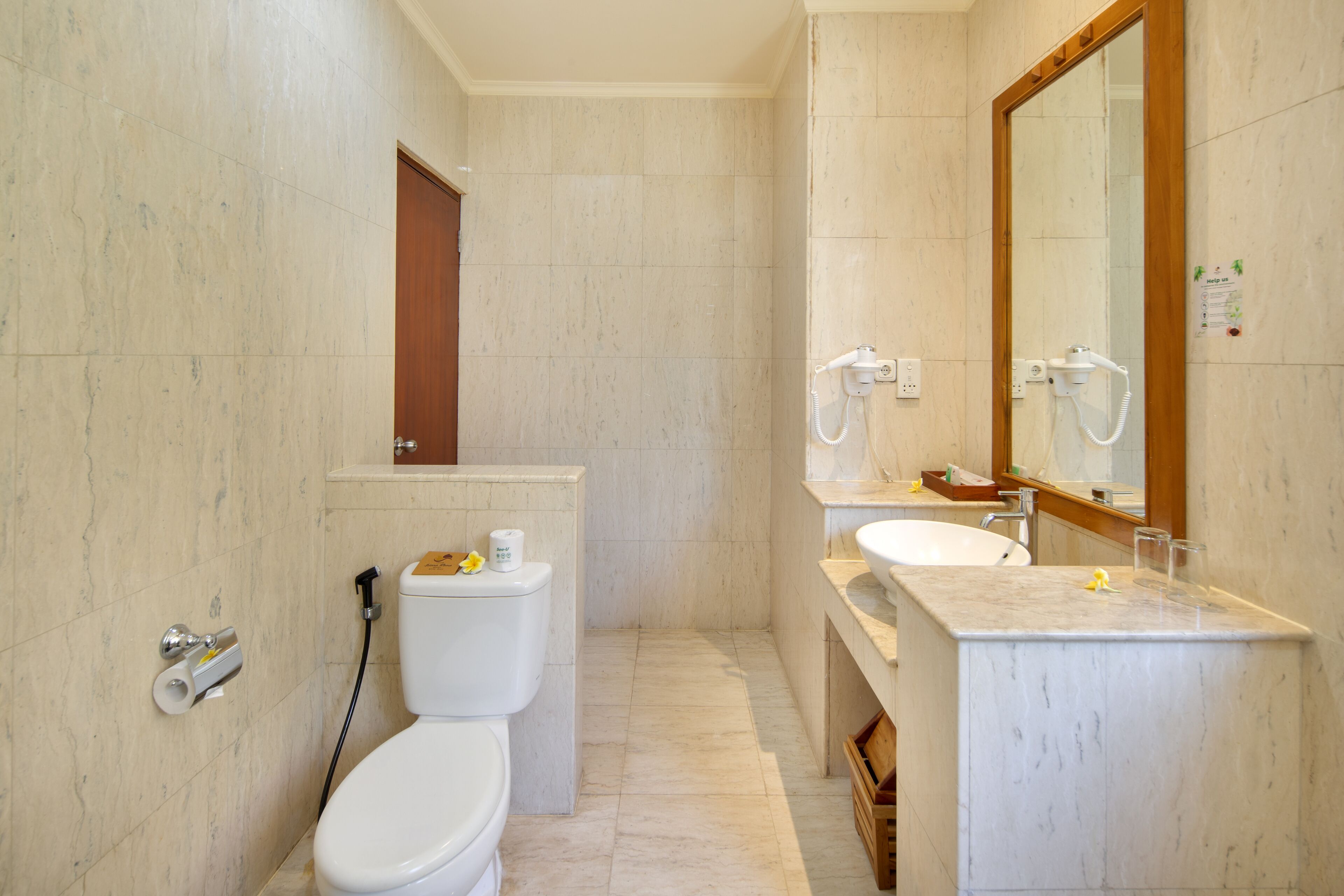 Grand Istana Rama Hotel