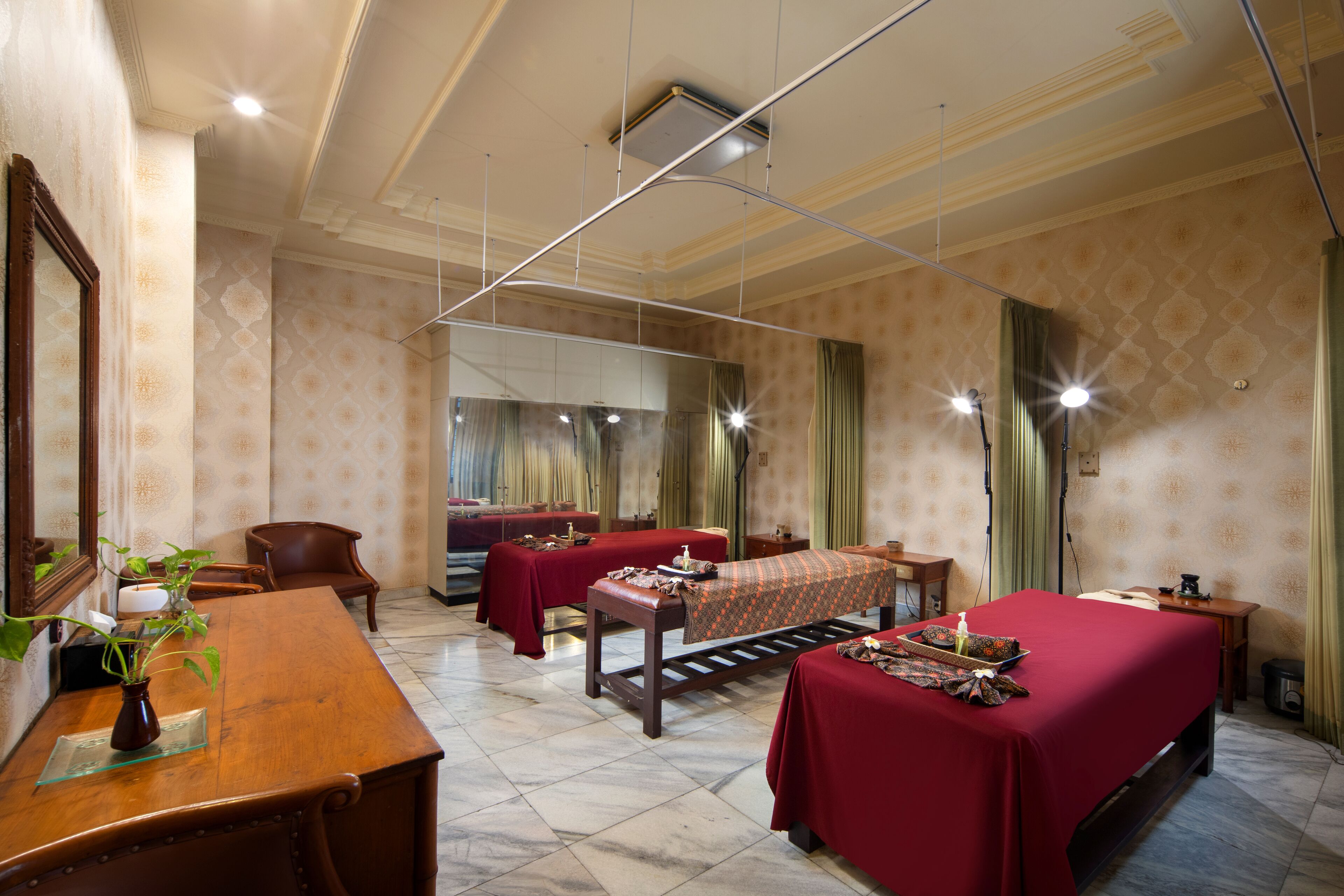 Grand Istana Rama Hotel