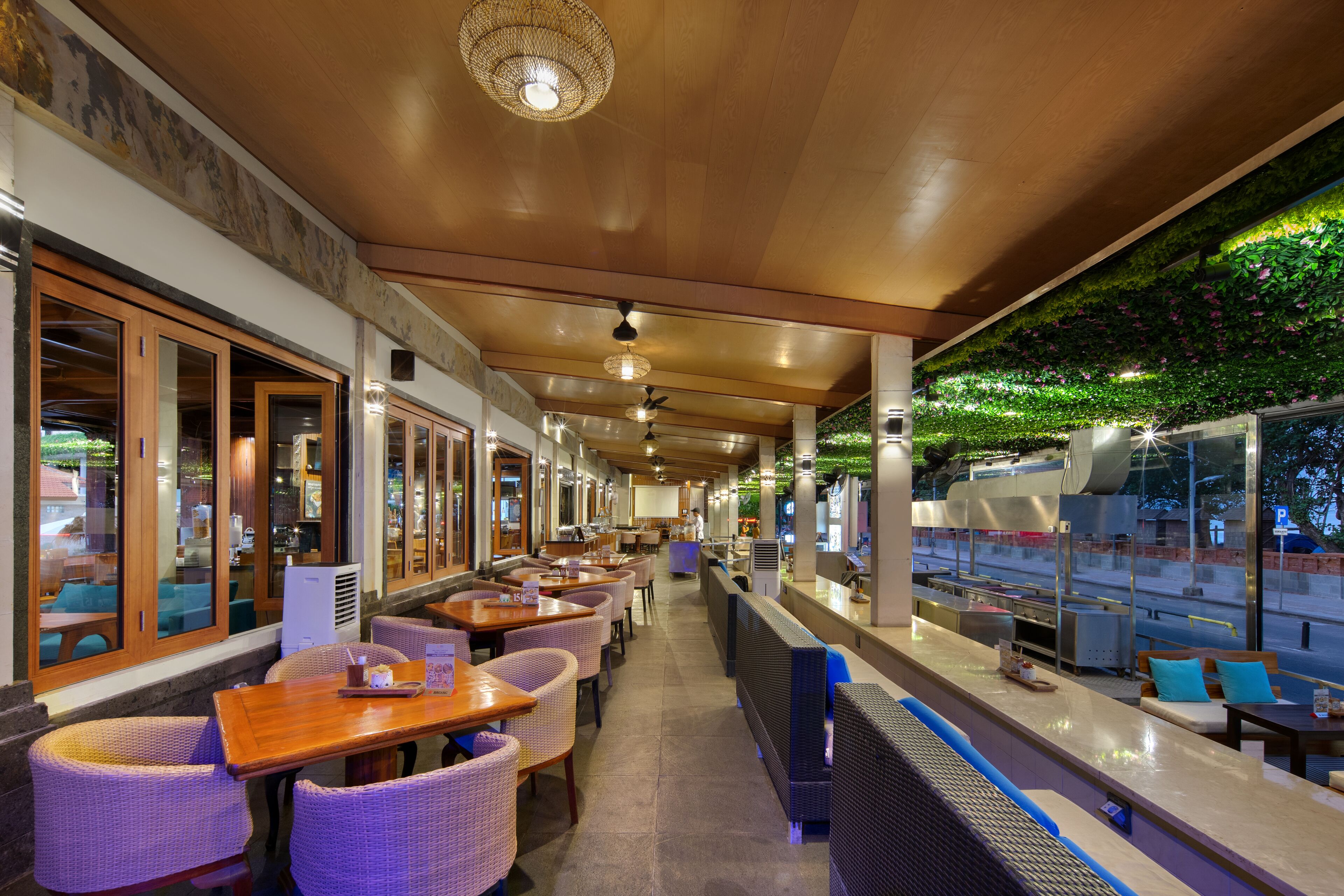 Grand Istana Rama Hotel