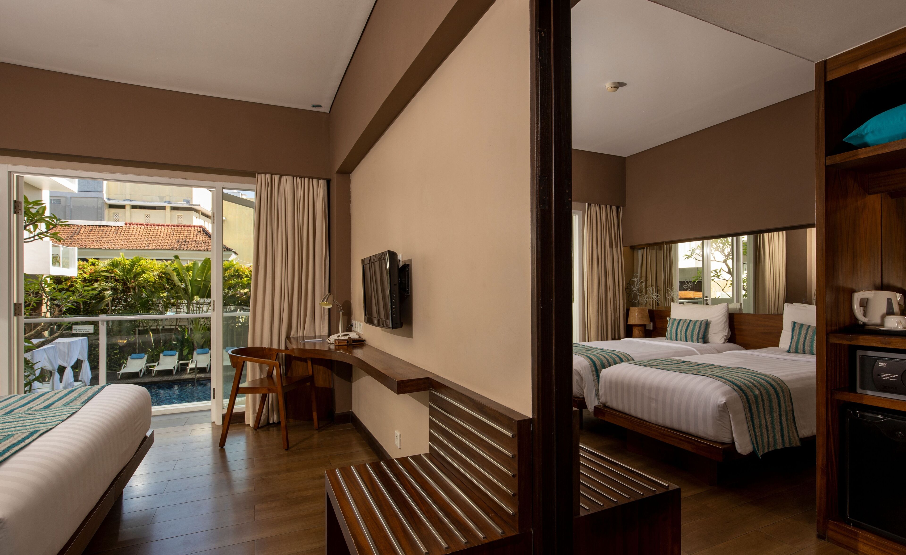 Grand Ixora Kuta Resort