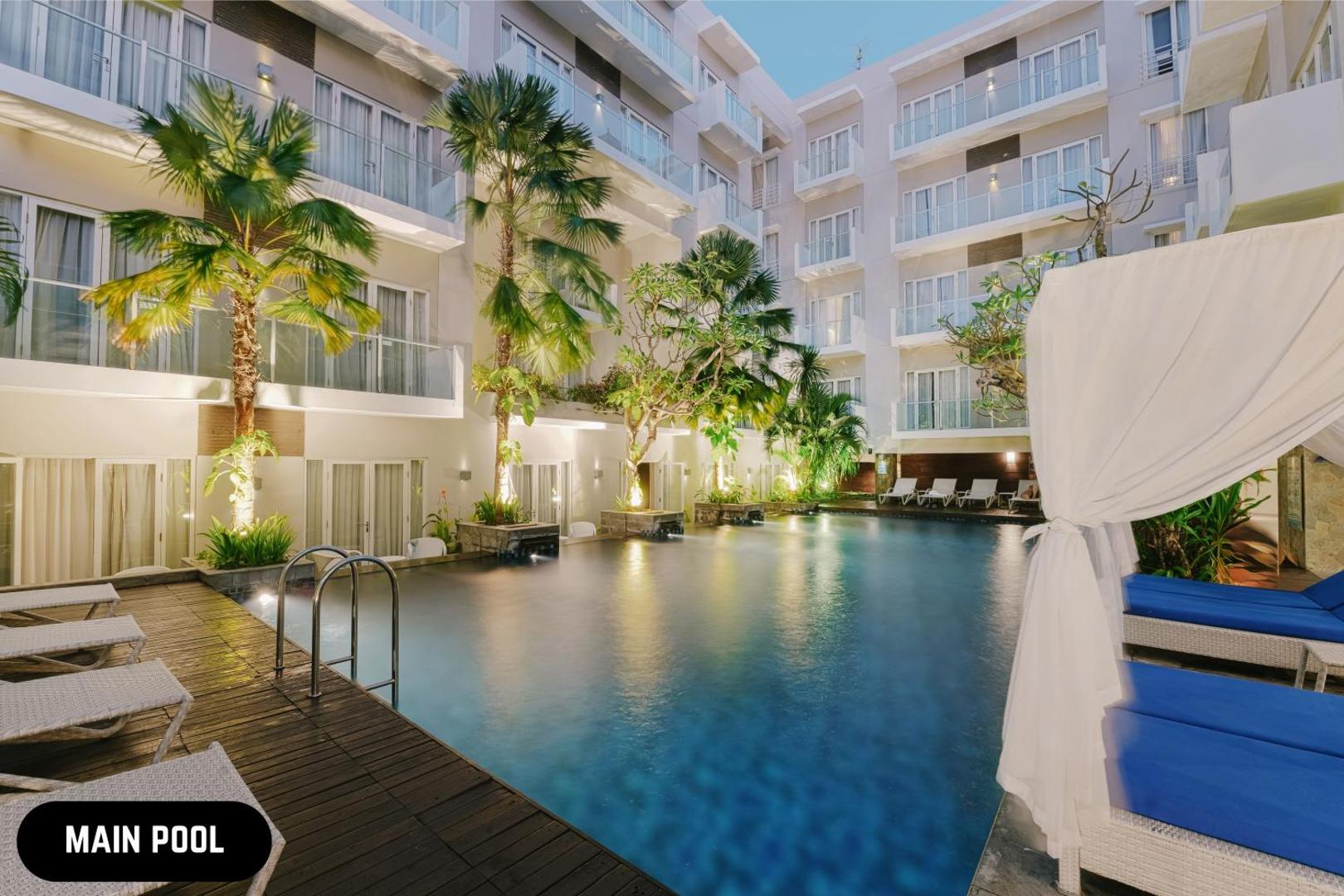 Grand Ixora Kuta Resort