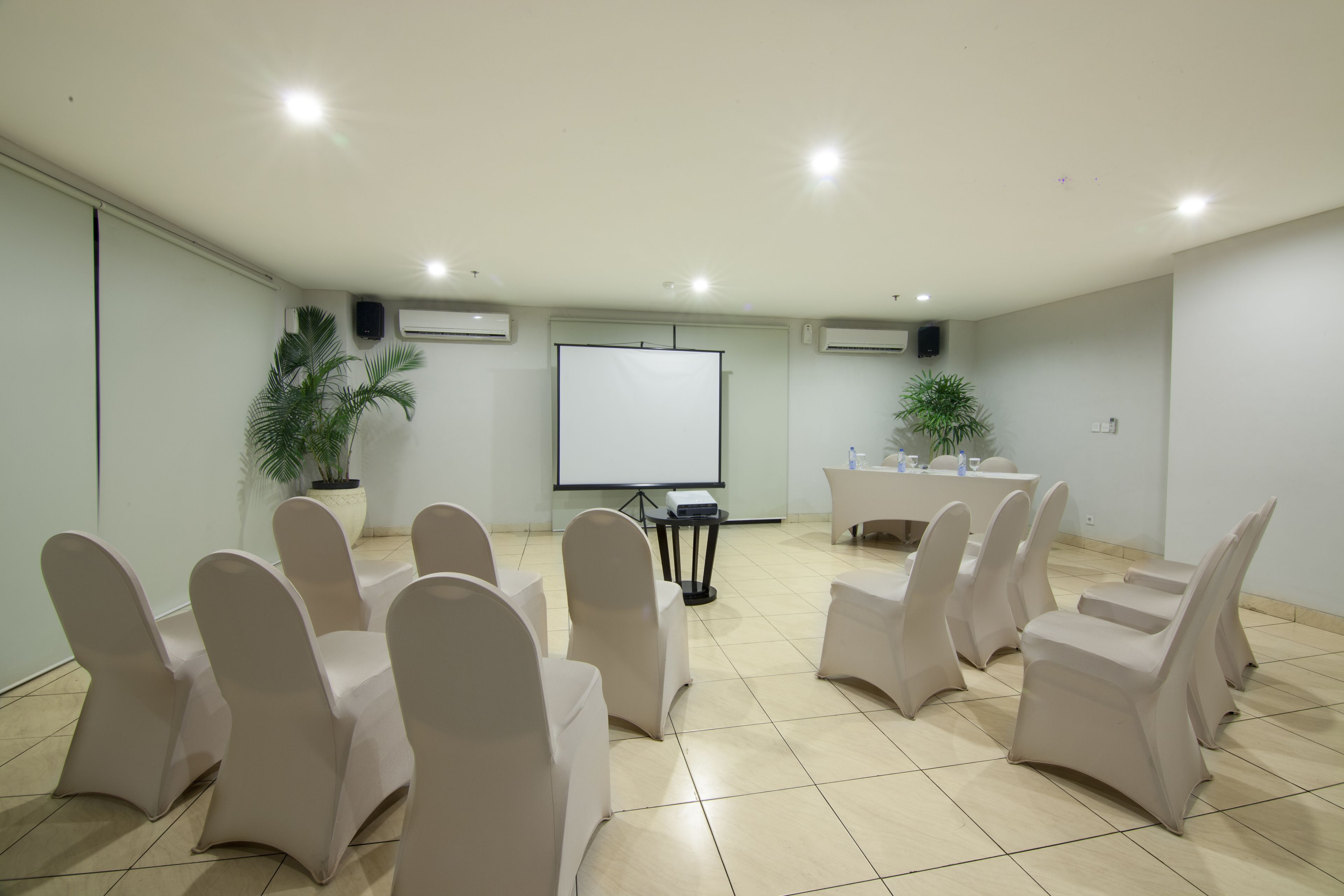 Grand Kuta Hotel & Residence