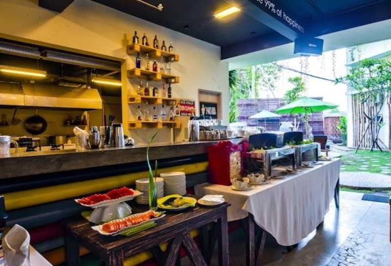 Grandmas Plus Hotel Airport