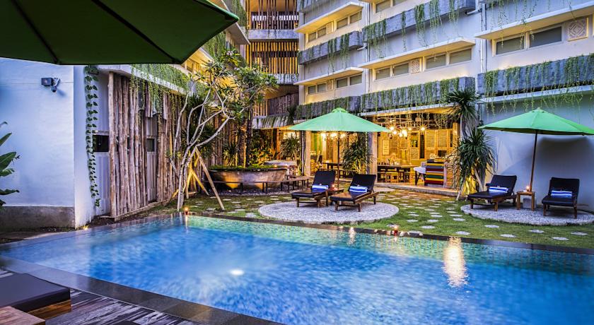 Grandmas Plus Hotel Airport