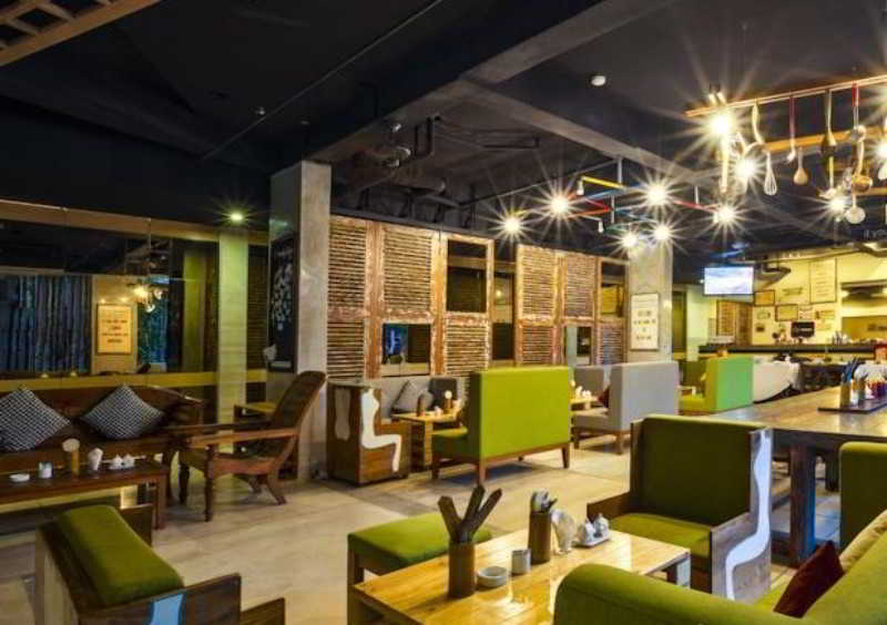 Grandmas Plus Hotel Airport