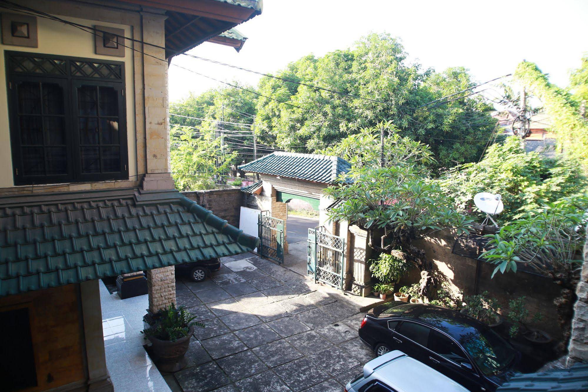 Greenroof Homestay