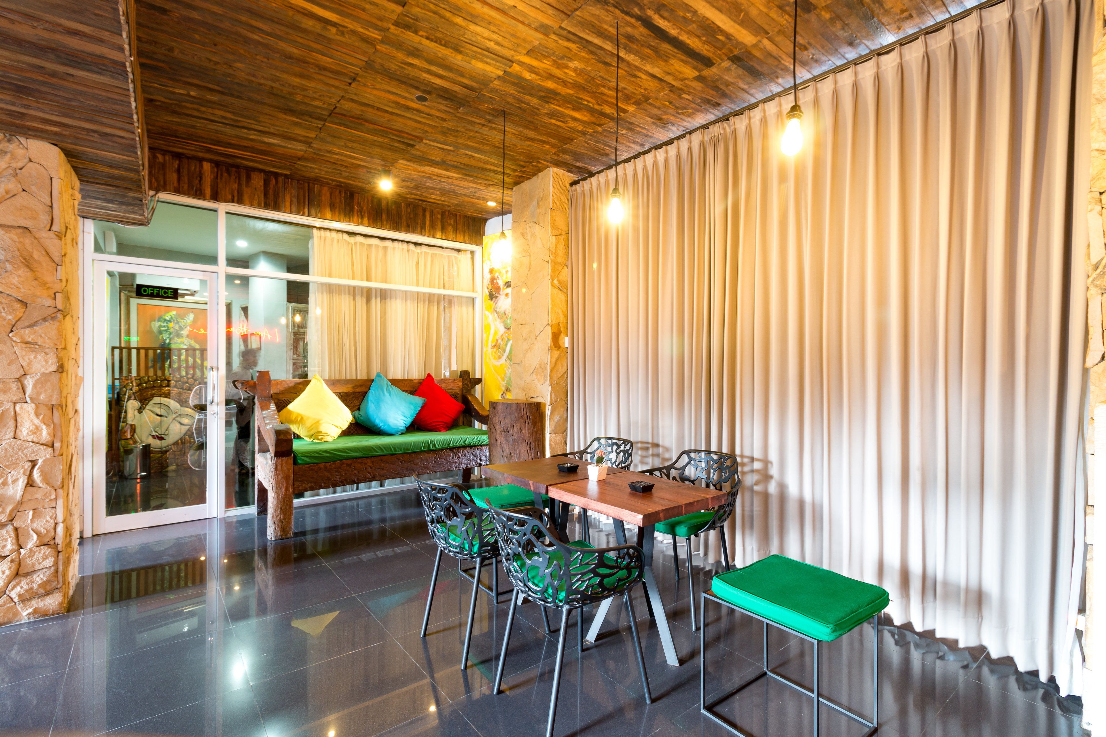 Hadi Poetra Hotel