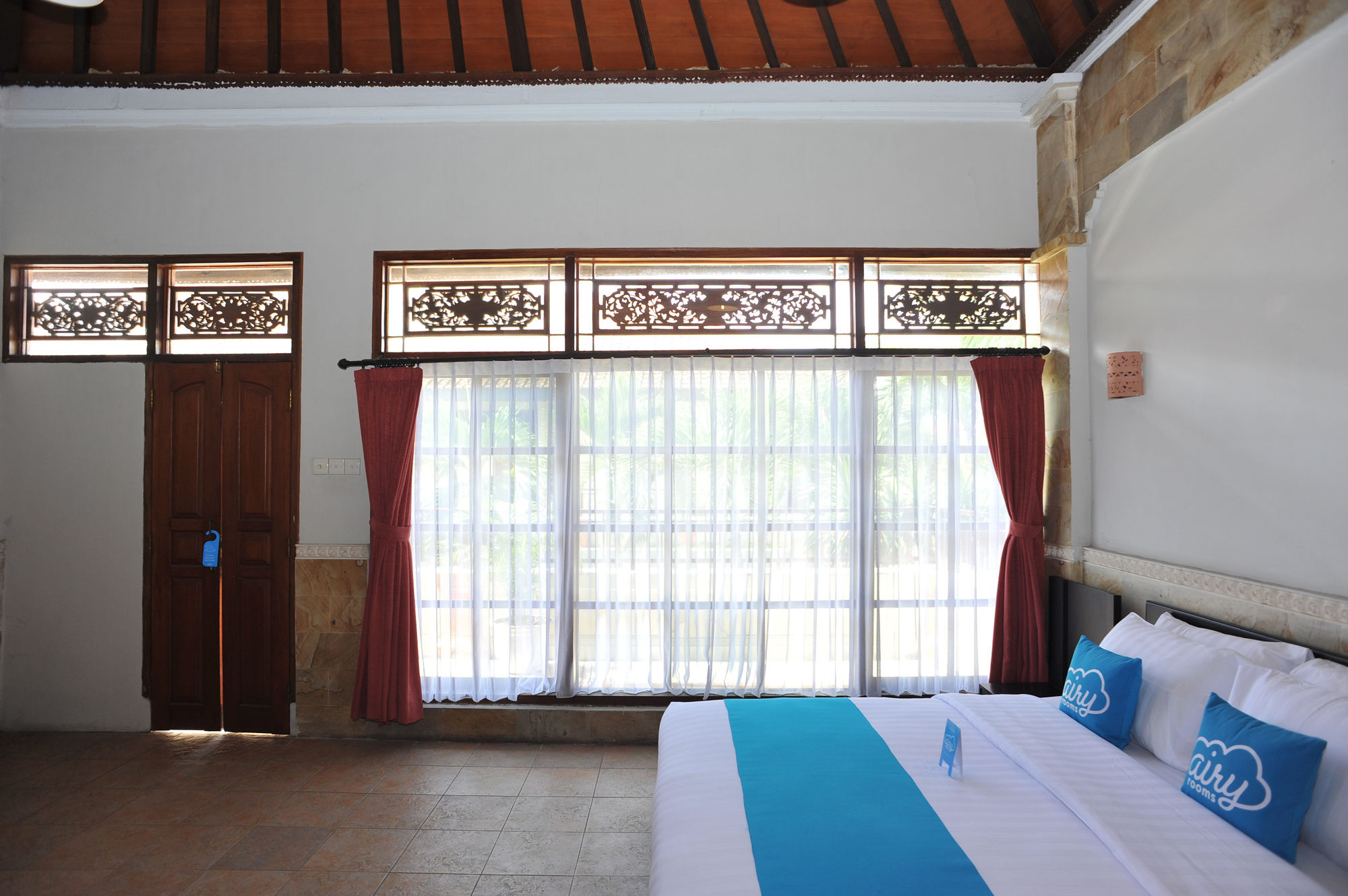 Hana Kuta Beach Hotel