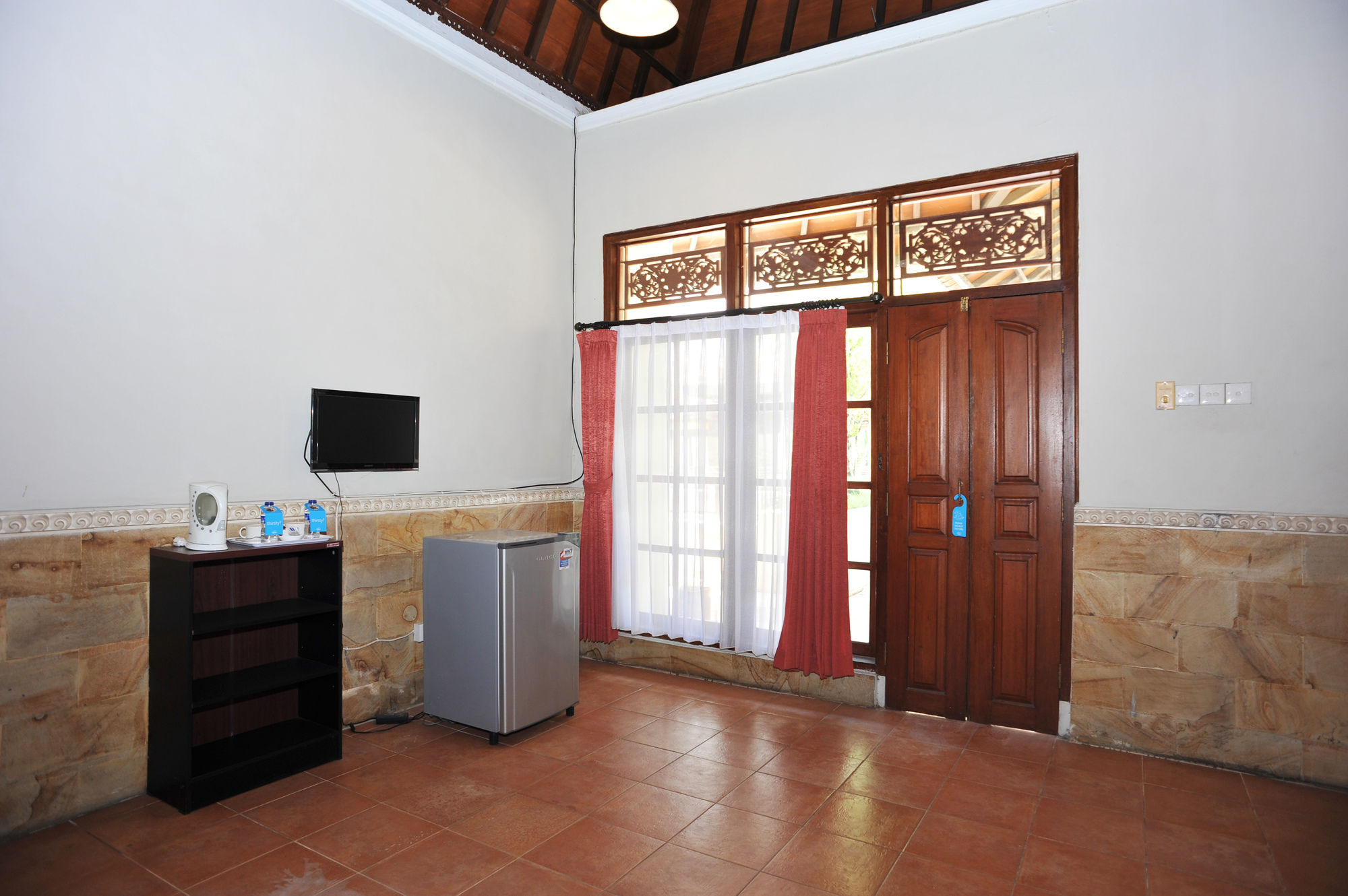 Hana Kuta Beach Hotel