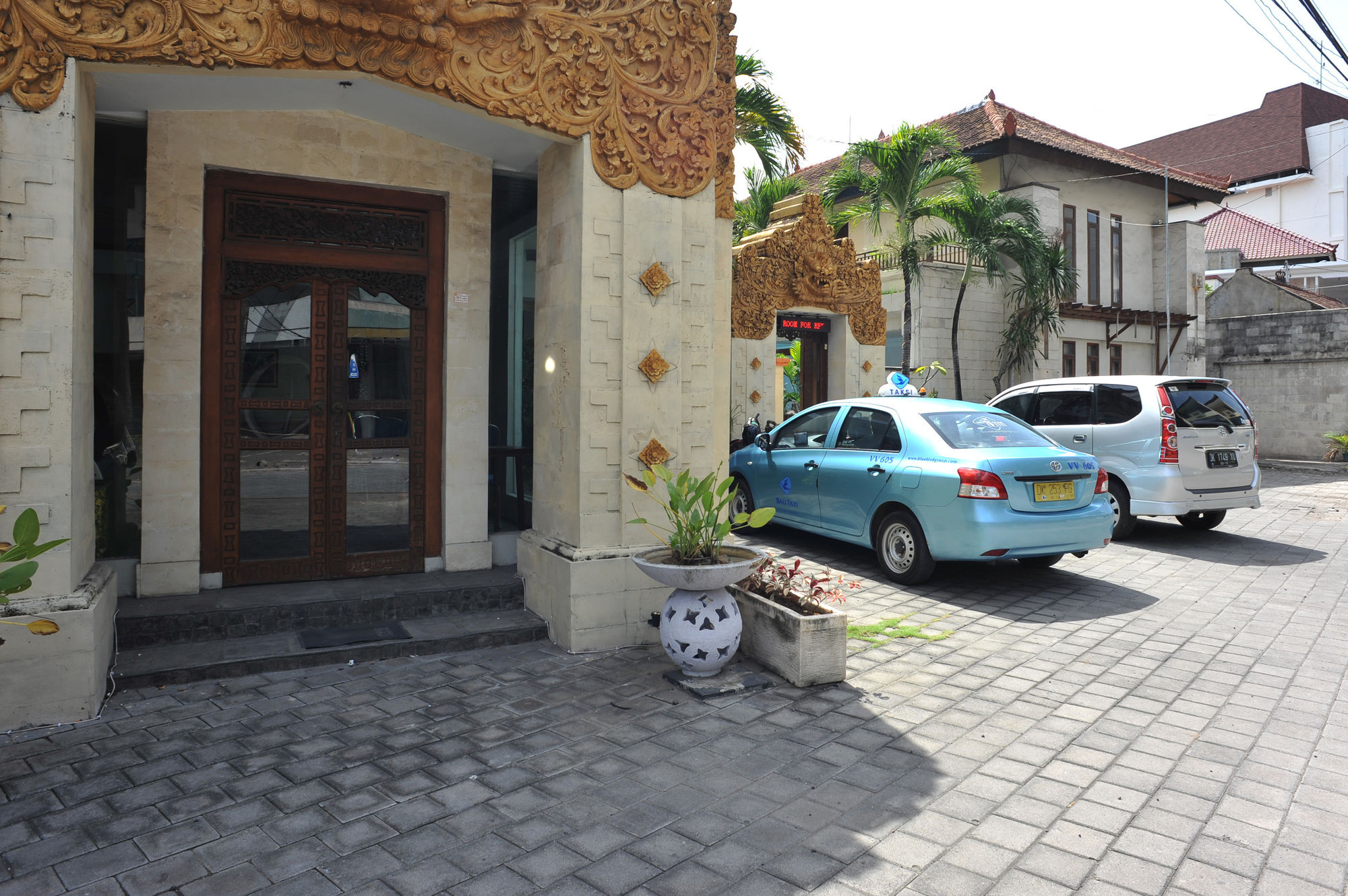 Hana Kuta Beach Hotel