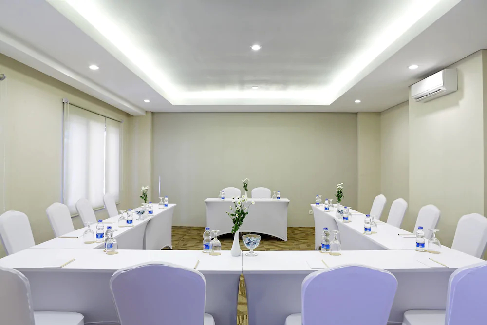 Rofa Kuta Hotel