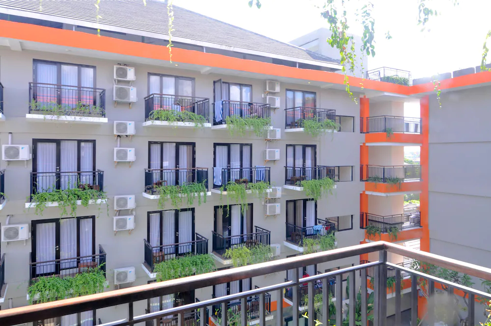 Hardys Rofa Hotel And Spa Legian by Airy Rooms