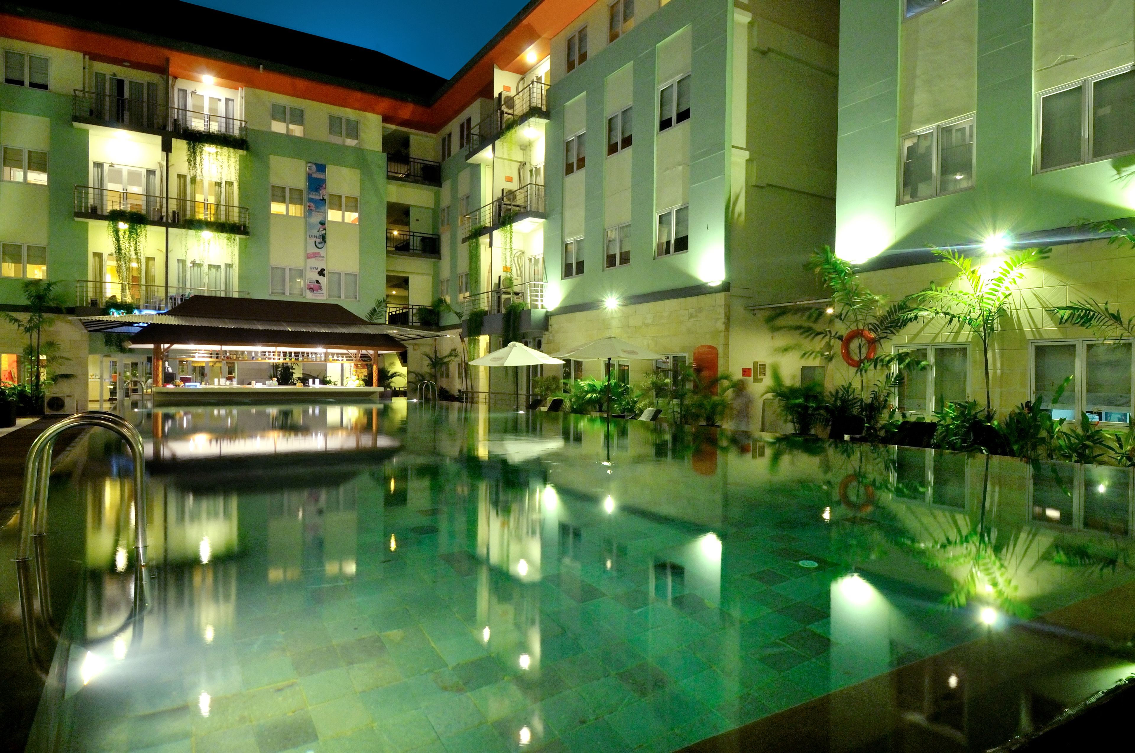 HARRIS Hotel & Residence Riverview Kuta Bali