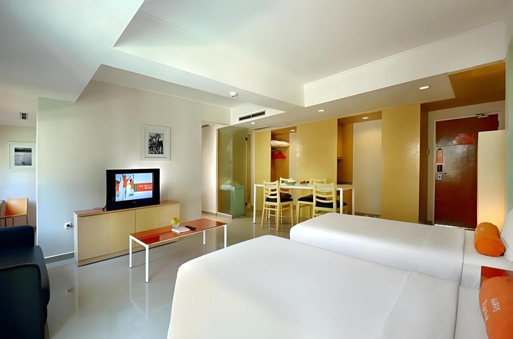 HARRIS Hotel & Residence Riverview Kuta Bali