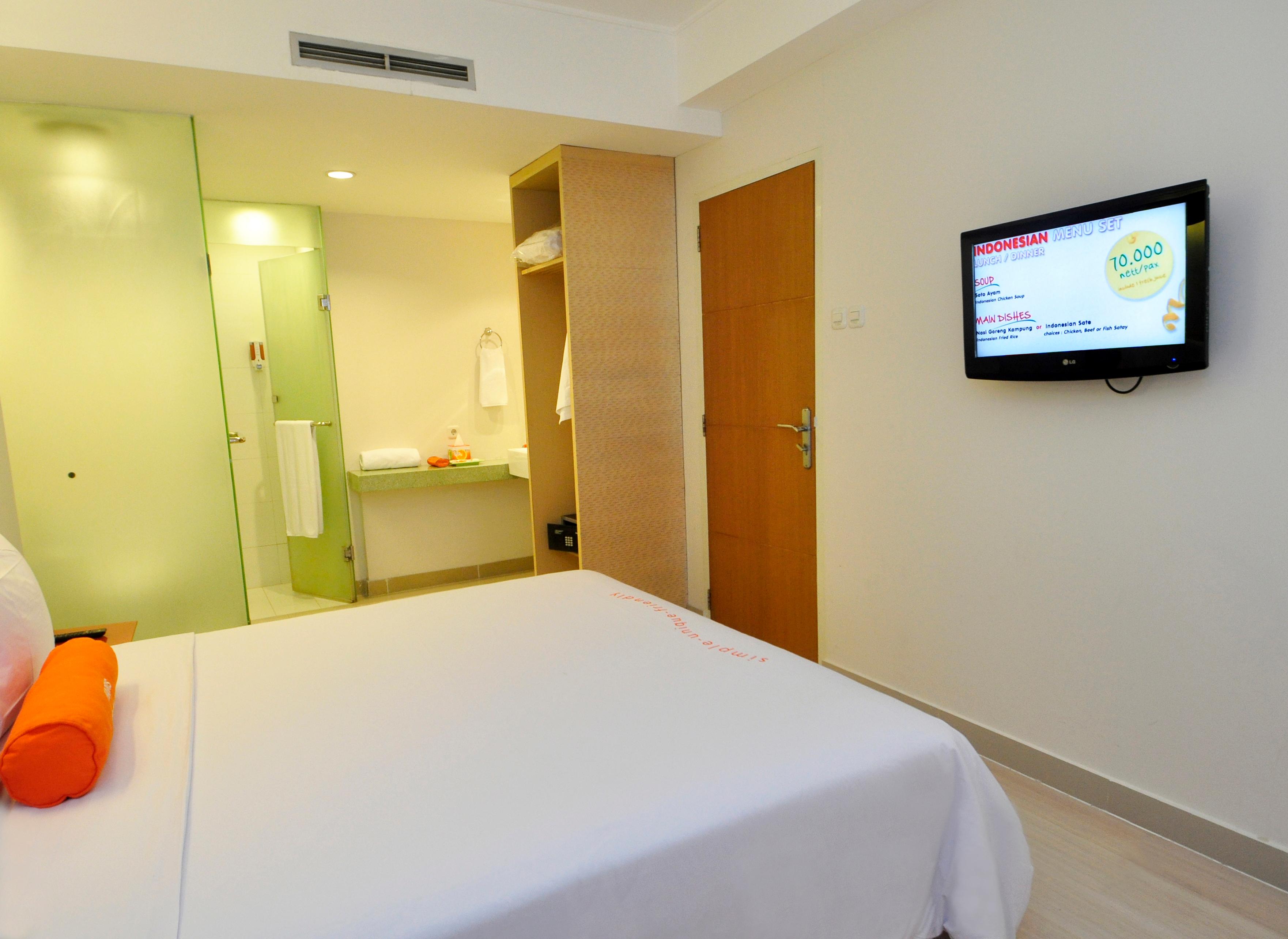 HARRIS Hotel & Residence Riverview Kuta Bali