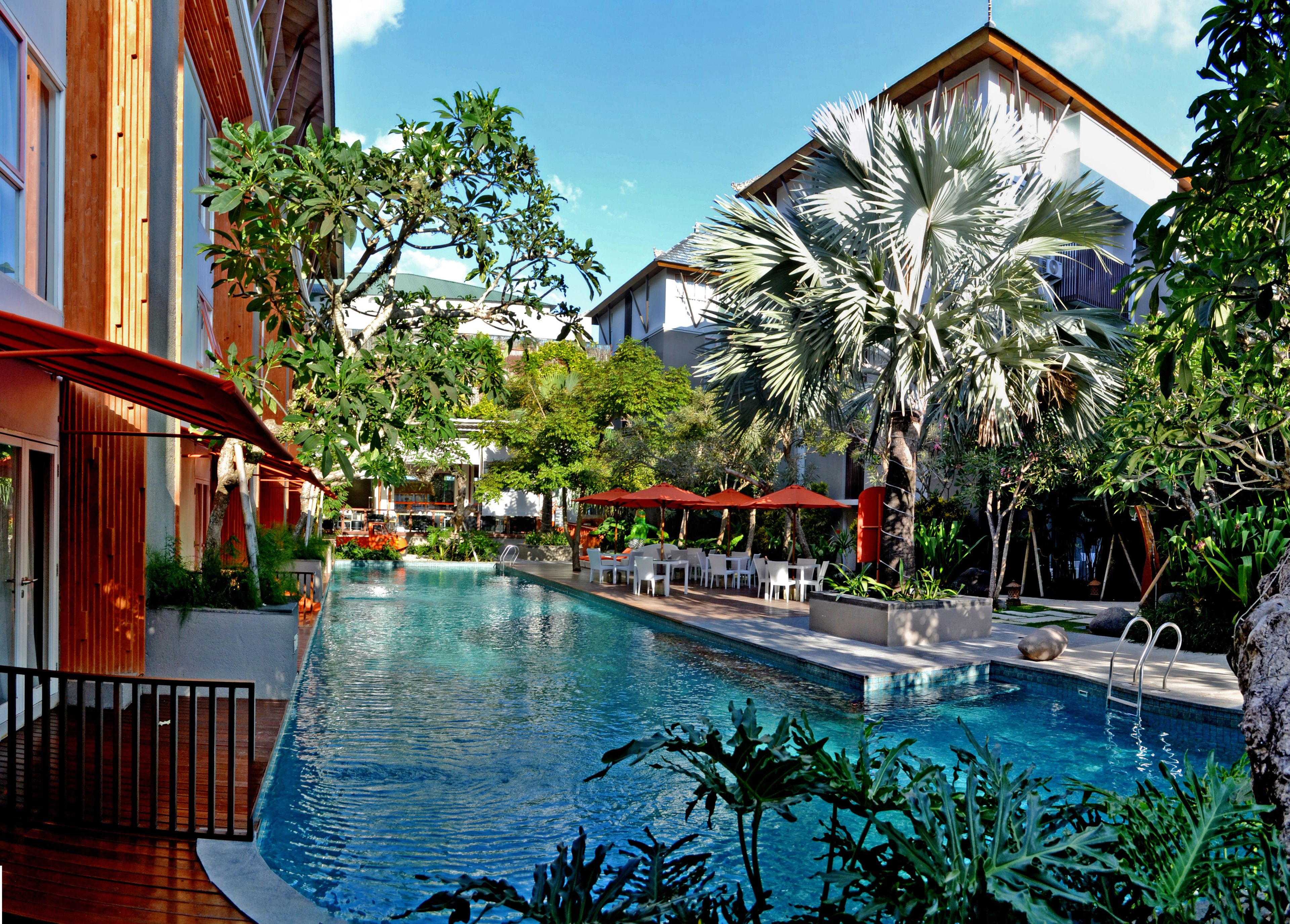 Harris Hotel & Residences Sunset Road