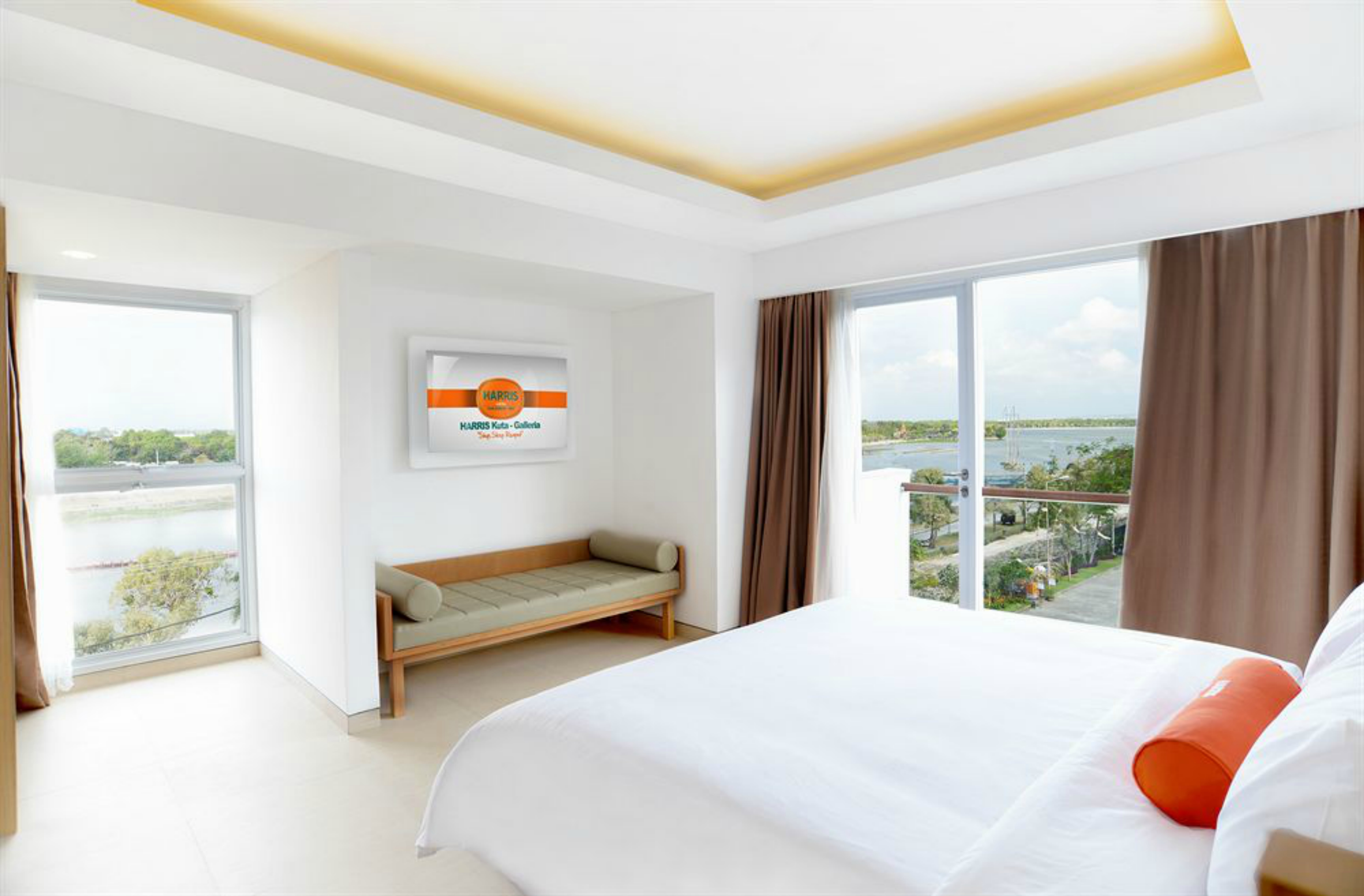 Harris Hotel Kuta Galeria