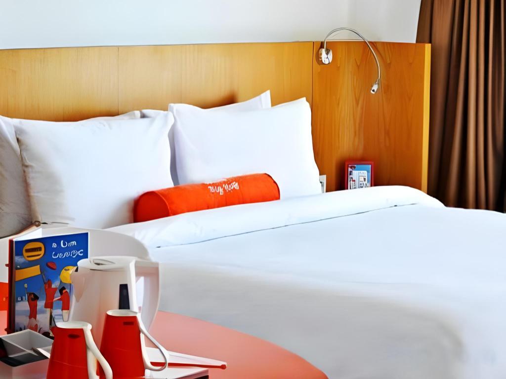 Harris Hotel Kuta Galeria
