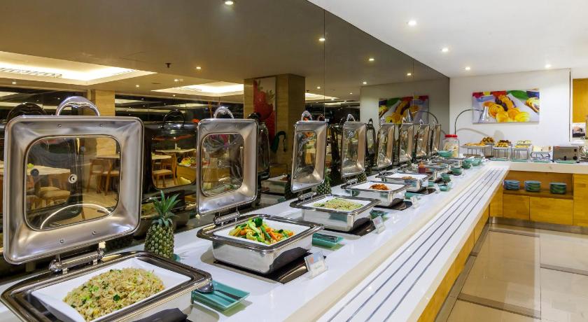 Harris Hotel Kuta Galeria