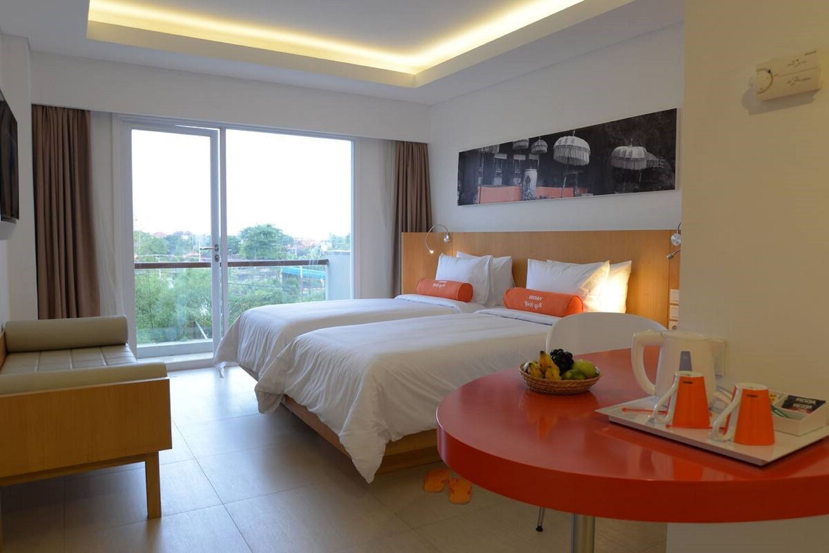 Harris Hotel Kuta Galeria
