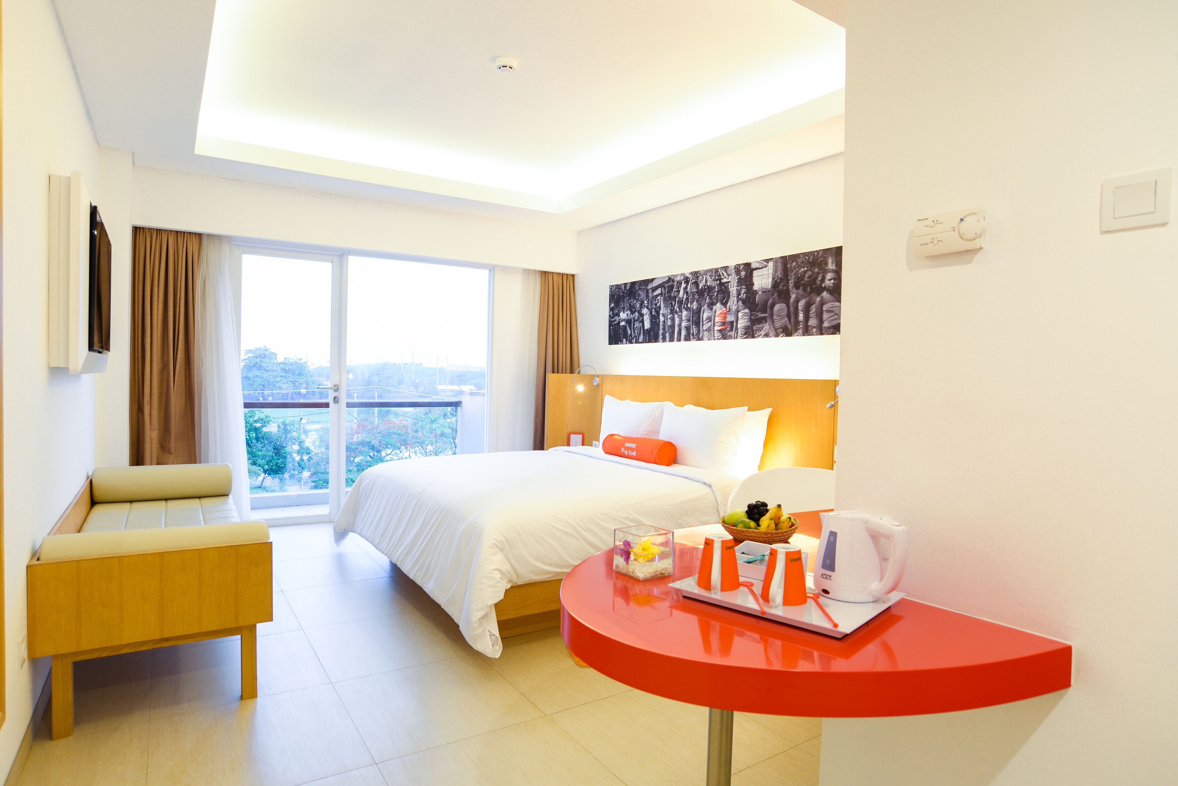 Harris Hotel Kuta Galeria
