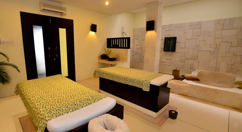 Harris Resort Kuta Beach