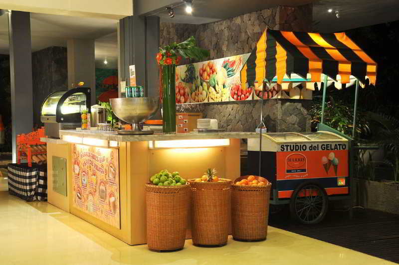 Harris Resort Kuta Beach