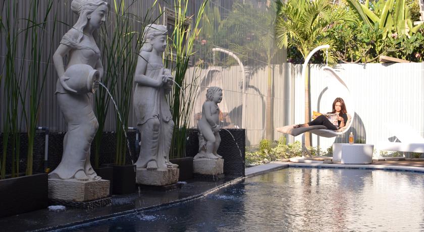 Hawaii Bali Hotel