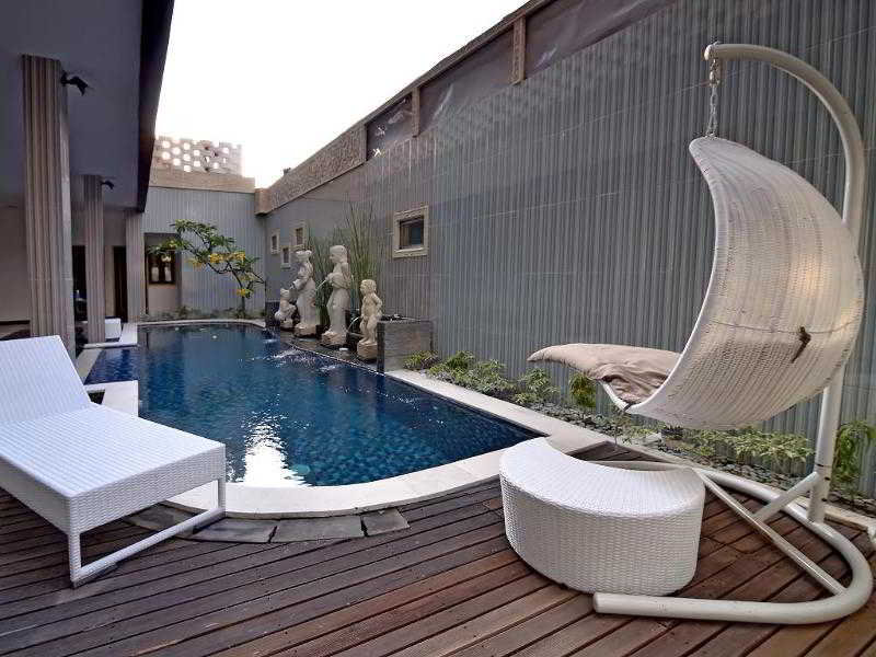 Hawaii Bali Hotel