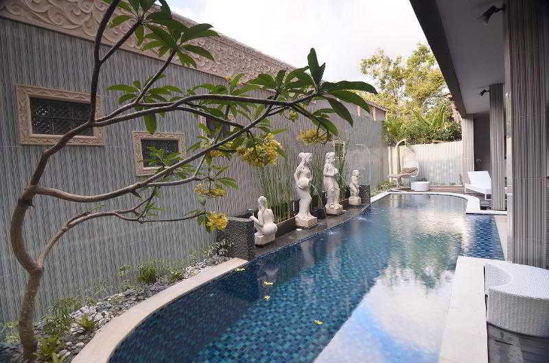 Hawaii Bali Hotel