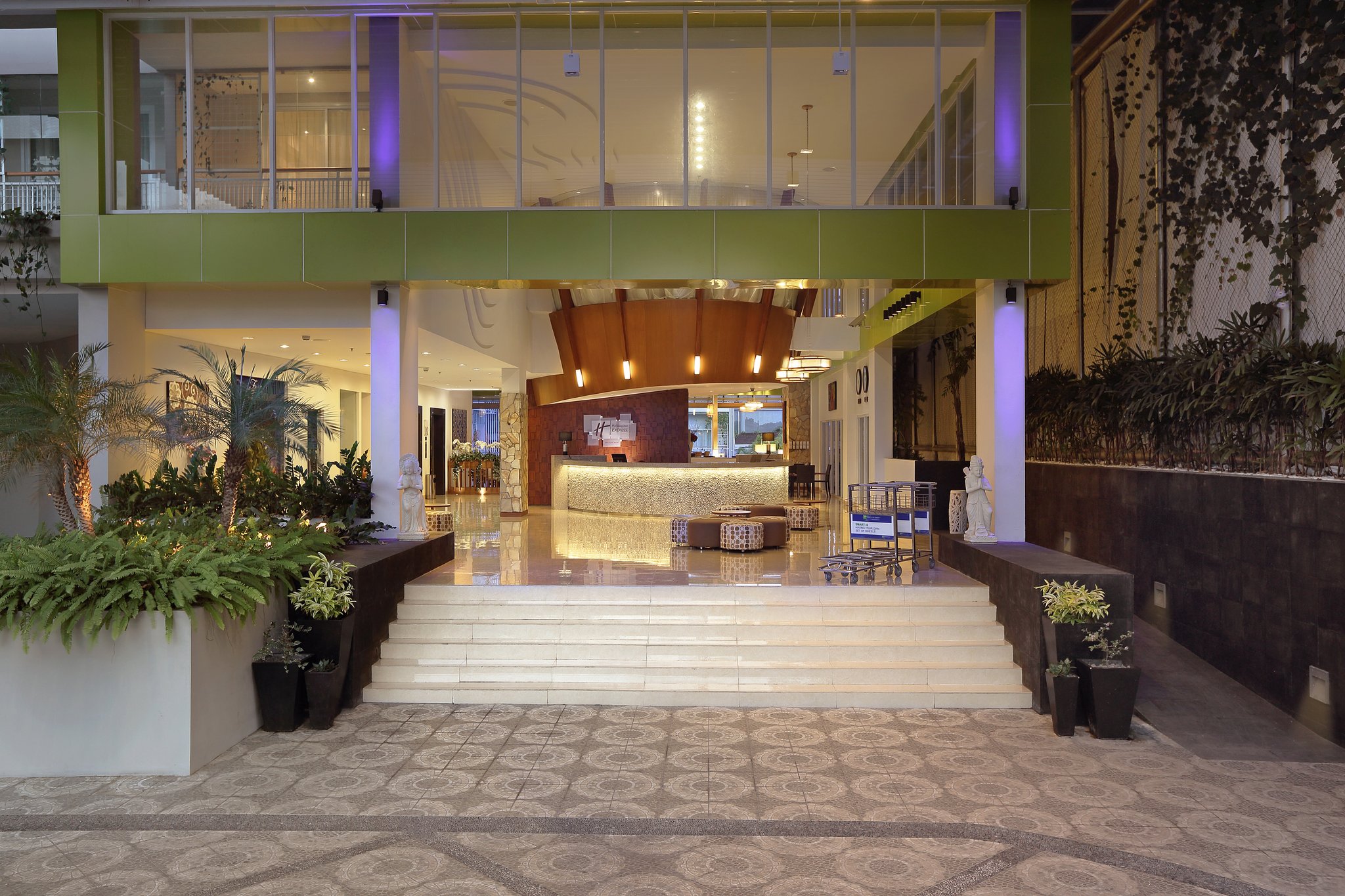 Diamond Hotel Kuta Bali