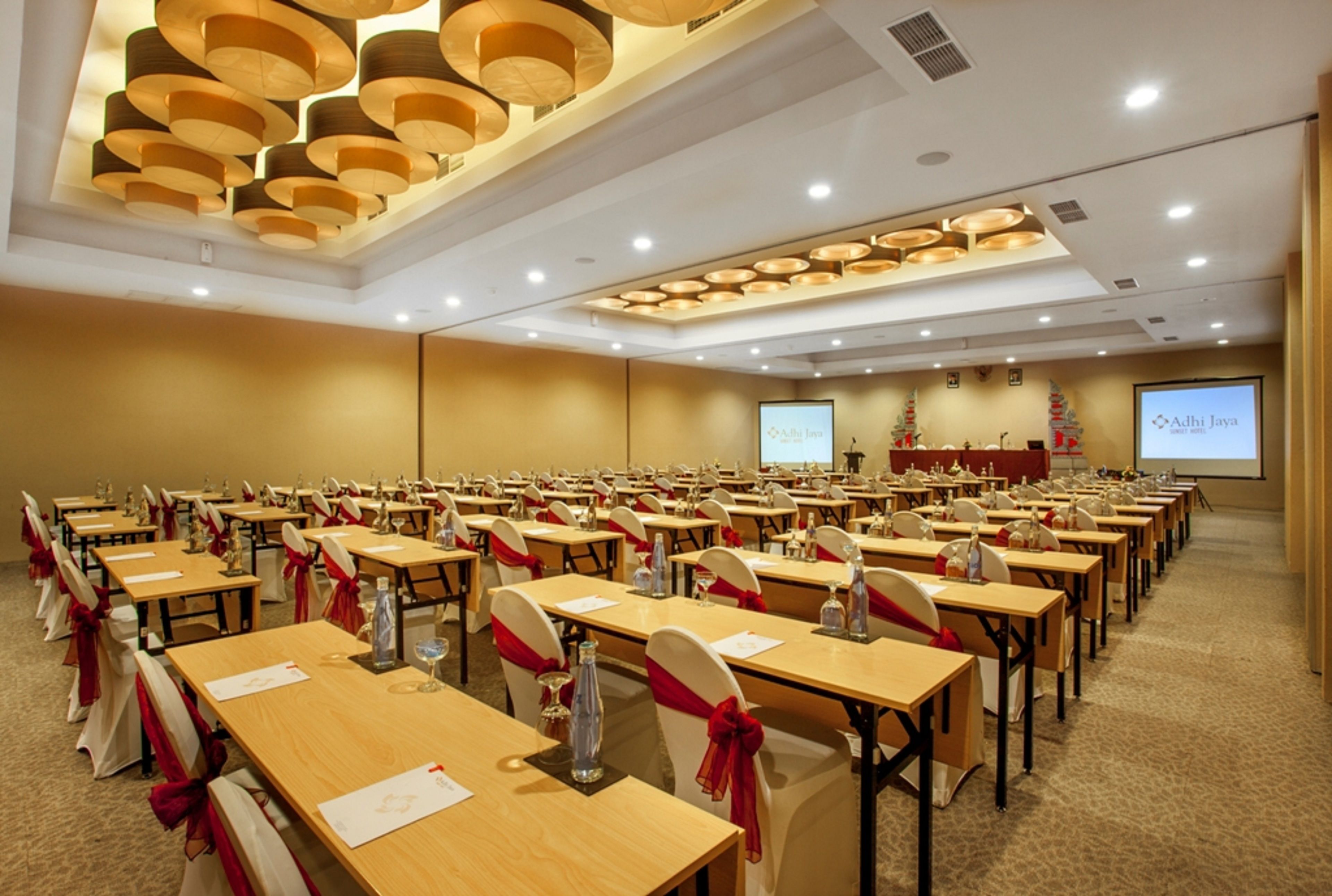 Holiday Inn Express Bali Sunset Road