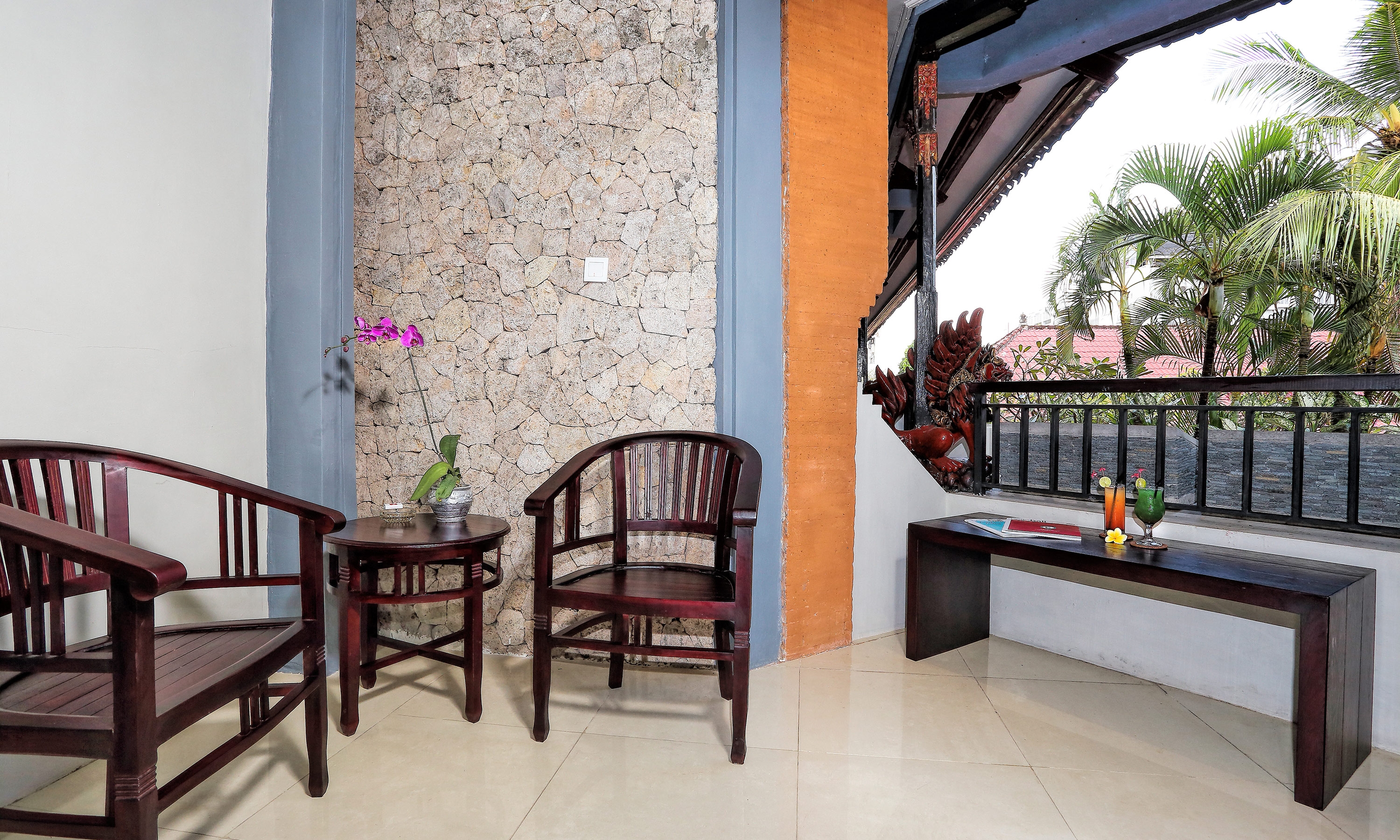 Ida Hotel