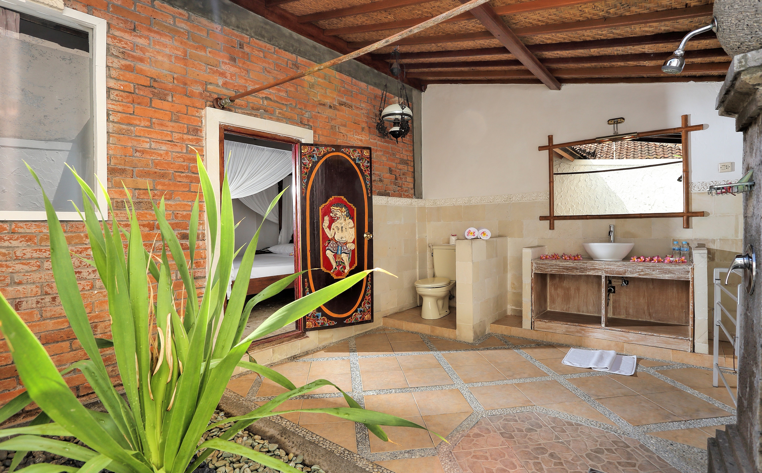 Ida Hotel