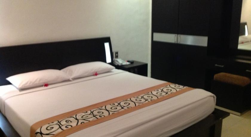 Ida Hotel