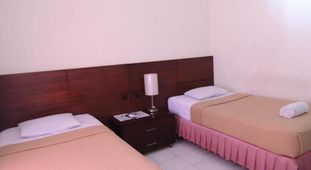 Jesen's Inn III