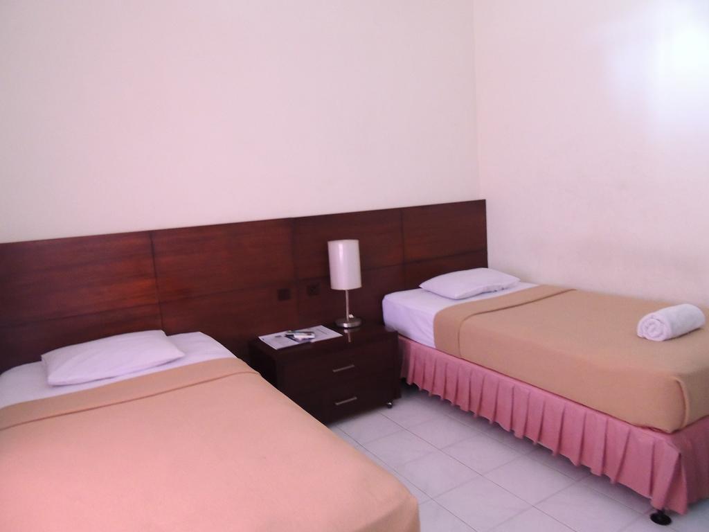 Jesen's Inn III